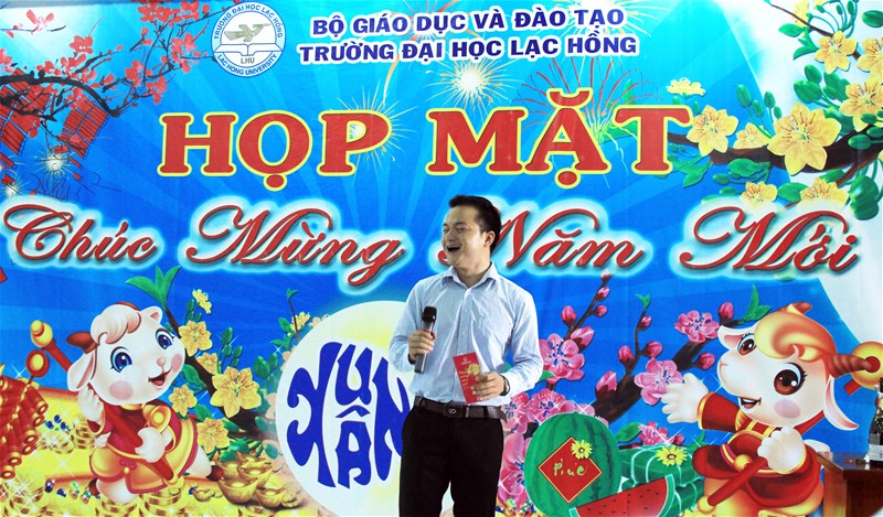 họp mặt đầu năm